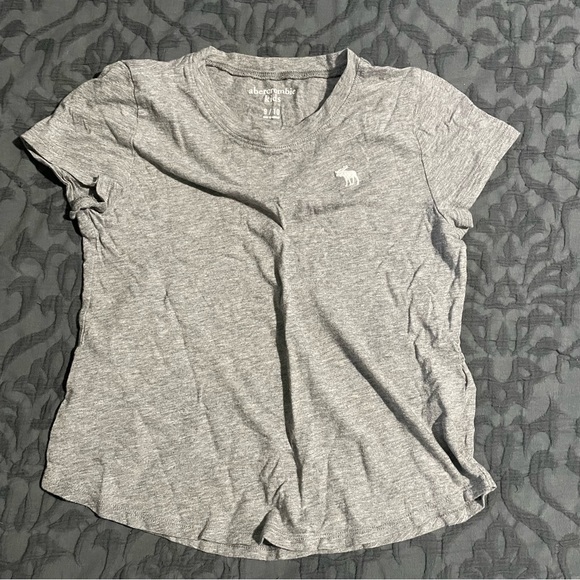 Like New Girls Abercrombie Kids Tops Lot - Picture 3 of 7